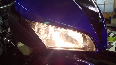 CBR600RR HIDとLEDウインカー_e0114857_8533084.jpg
