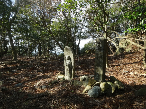 朝熊ヶ岳（朝熊山）　伊勢の古くから伝わる信仰の山_c0066176_1130633.jpg