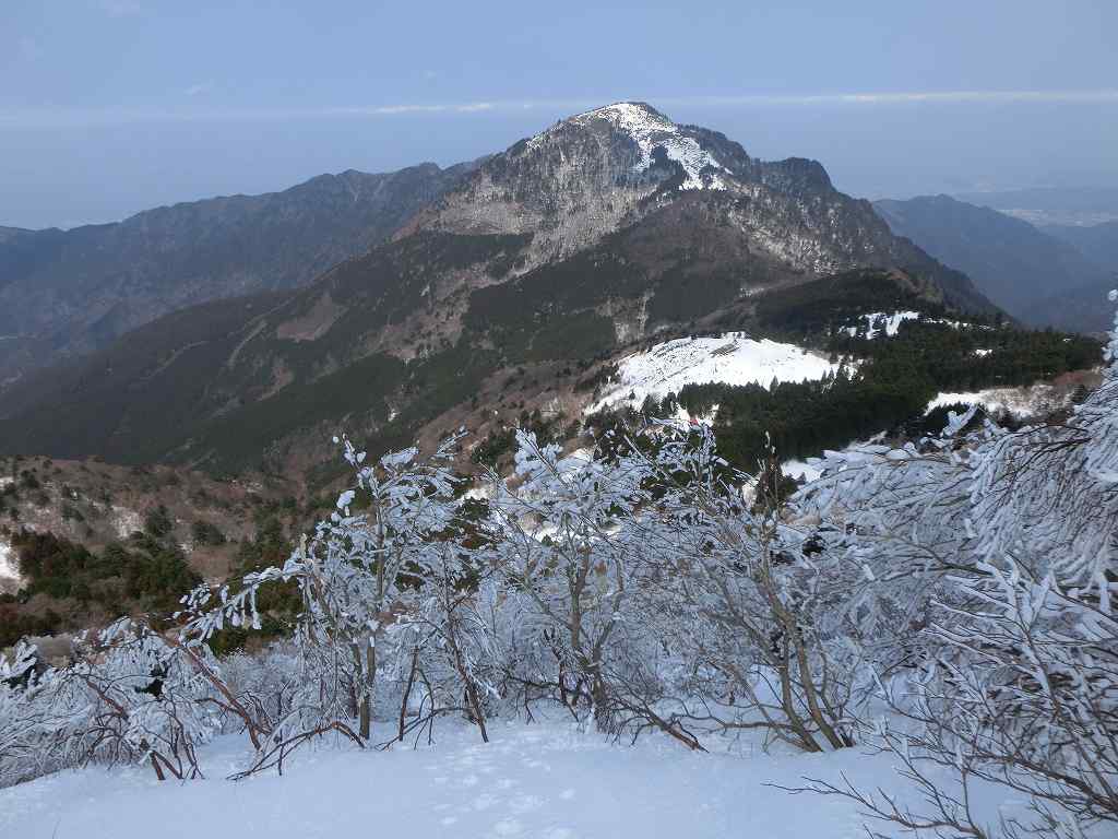 笹ヶ峰　北面直登ルート　　チチ山_b0124306_1730445.jpg