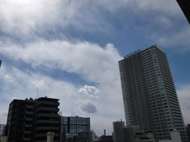 雲を見上げていると…_f0141821_22461525.jpg