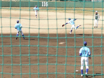 日体大対東農大 3月9日 オープン戦 前半_b0166128_1350105.jpg