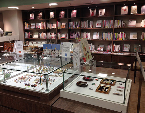 渋谷 西武百貨店A館7F サンイデー_c0120342_23123554.jpg
