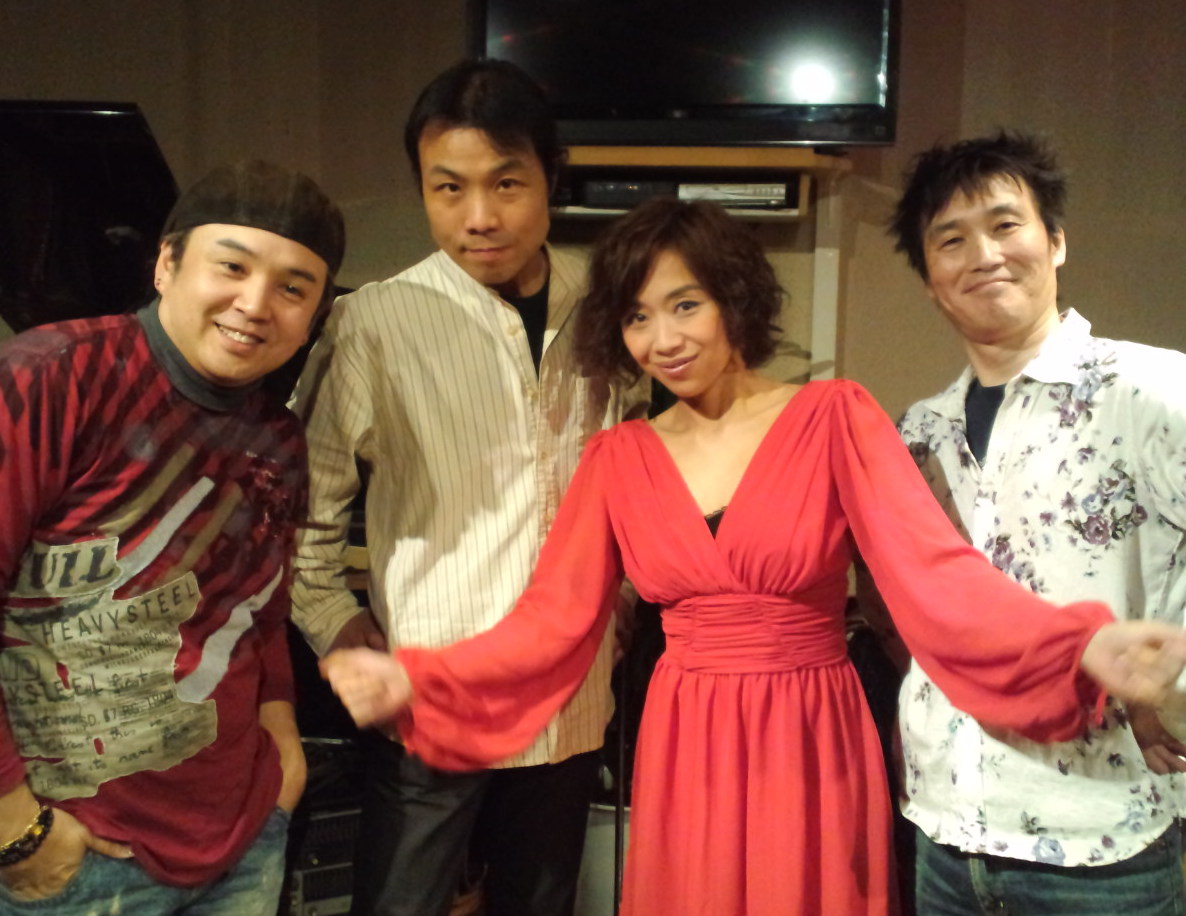平松加奈con Armada@平塚サンタナ_b0131865_3274678.jpg