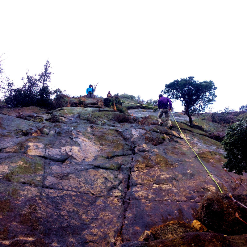 Scrambling in Myogoiwa 名号岩_b0220886_9551995.jpg