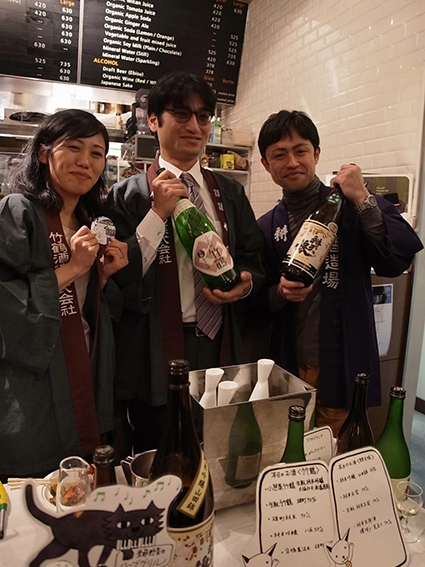 やっとみんなにお披露目会 友人編 Apollo Char Cafe8センム日記 やっとみんなにお披露目会 友人編 Apollo Char Cafe8センム日記