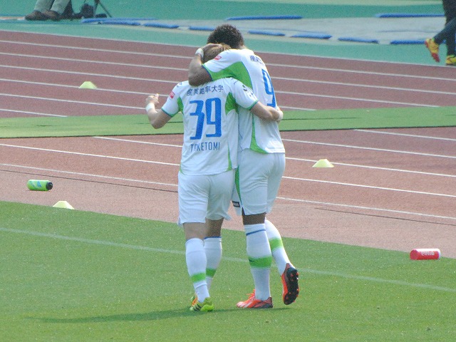 長崎vs湘南@長崎県立総合運動公園陸上競技場(参戦)_b0000829_0535148.jpg