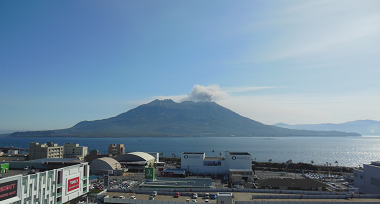 あ～つく燃えてる 桜島_e0027496_1911287.png