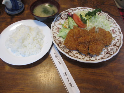 伝説の一軒家レストラン「津多屋」(小伝馬町)_c0212604_764740.jpg