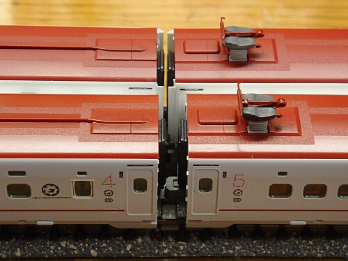 トミックス新800系TSカプラー化+500系通電カプラー化_f0037227_18433100.jpg