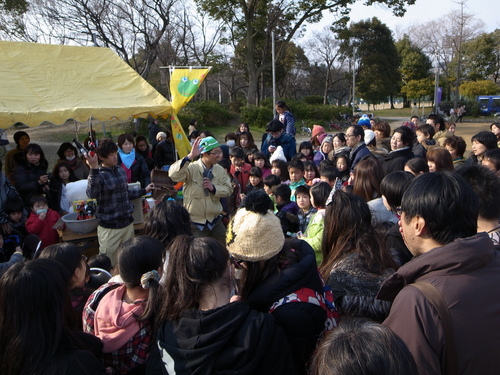 住之江区防災フェア×イザ！カエルキャラバン！×ぼうさいカフェ in 住之江公園_c0036272_22223120.jpg