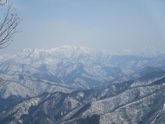 鷲鞍岳　　九頭竜ダムより_f0302771_187681.jpg