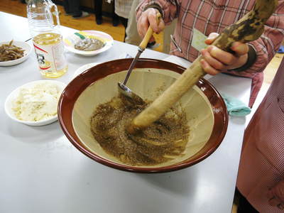 「きらり水源村」 無農薬・無化学肥料で育てた菊池水源産「えごま」試食会!!その2_a0254656_18255410.jpg