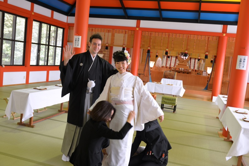 龍田大社での結婚式 新郎さんはビートルズの街 ベイアリア リバプールから来られました14 3 16 写真で愛を残すカメラマンblog