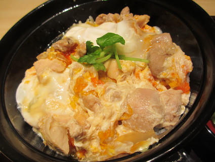 親子丼 @ とりかく (新宿野村ビル)_c0212604_21104436.jpg