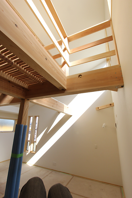 建具屋さんの建具。 富士見市T様邸☆もうすぐ完成見学会_d0080906_17431287.jpg
