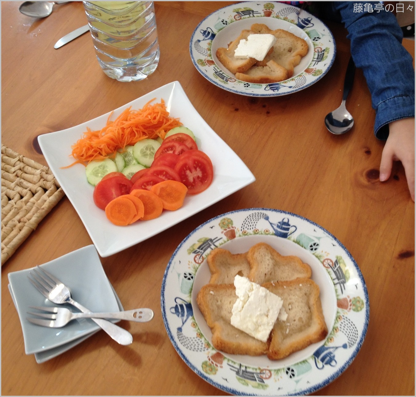 ブルガリアな朝食_c0178022_220990.jpg