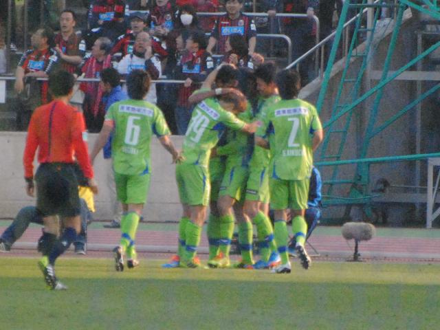 湘南vs札幌@ShonanBMWスタジアム平塚(参戦)_b0000829_12435830.jpg