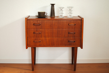 デンマークの古い家具_c0215933_151224.jpg
