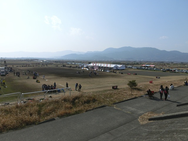 春一番の強風の中　富士川緑地で「アルティメット　ドリームカップ　2014」_f0141310_7144071.jpg