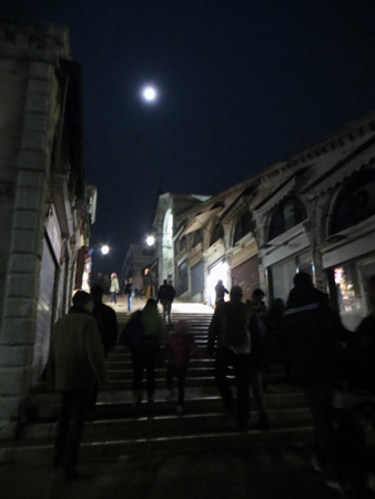 月夜のベネチア_f0234936_8103033.jpg