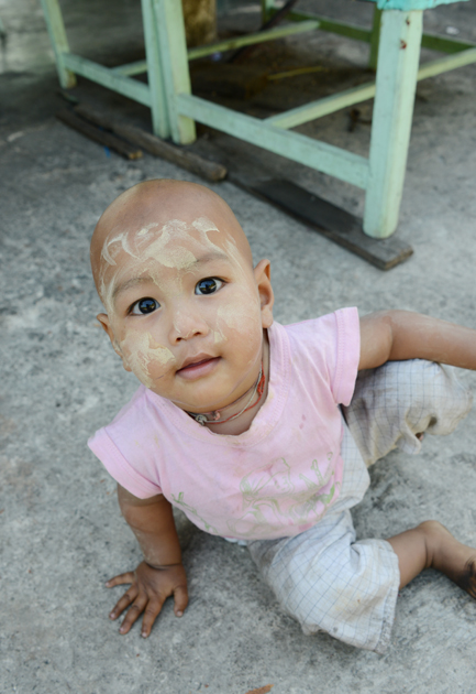 ミャンマー子供写真_e0171573_22153622.jpg