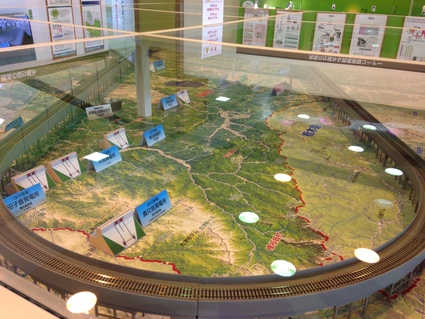 福島駅 「再生可能エネルギー情報館」_f0259324_10222895.jpg