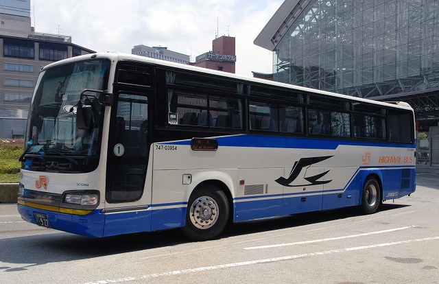 JR東海バス~セレガR-FD 747-03954 : 撮影劇場 JR東海バス~セレガR-FD 747-03954 : 撮影劇場