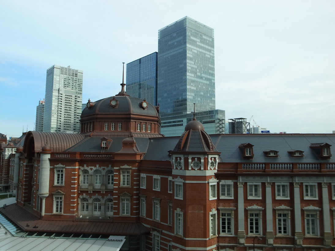 Tokyo Station..._f0152550_21531580.jpg