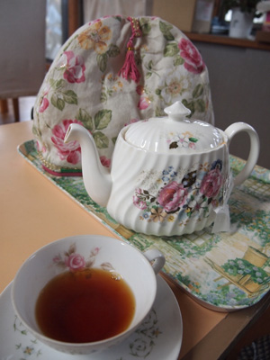 ステキなTea Pot_d0279976_22344250.jpg