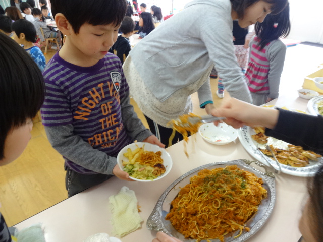 3月のお誕生会・お別れ会_d0166047_1541359.jpg