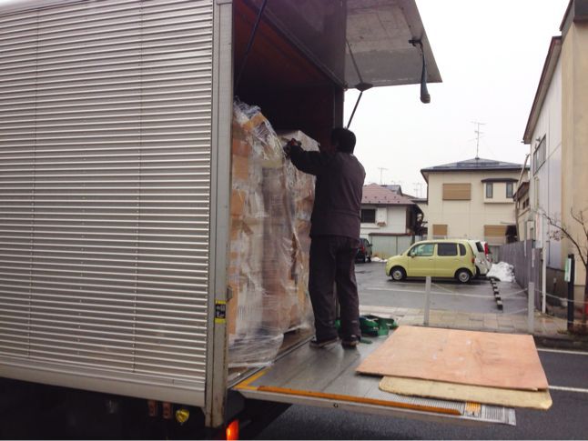 イタリアからメインの船便が届きましたよ!_f0226051_11234753.jpg