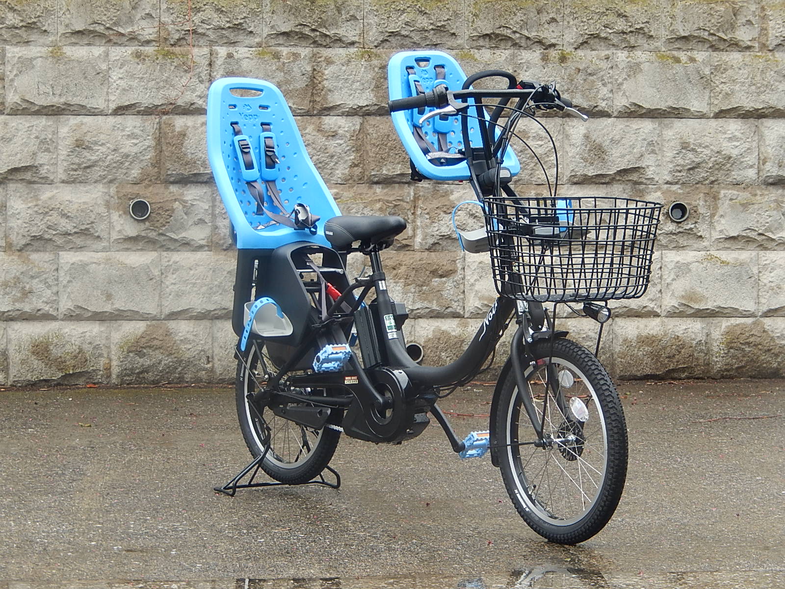 3月28日 渋谷 原宿 の自転車屋 FLAME bike前です!_e0188759_18214349.jpg