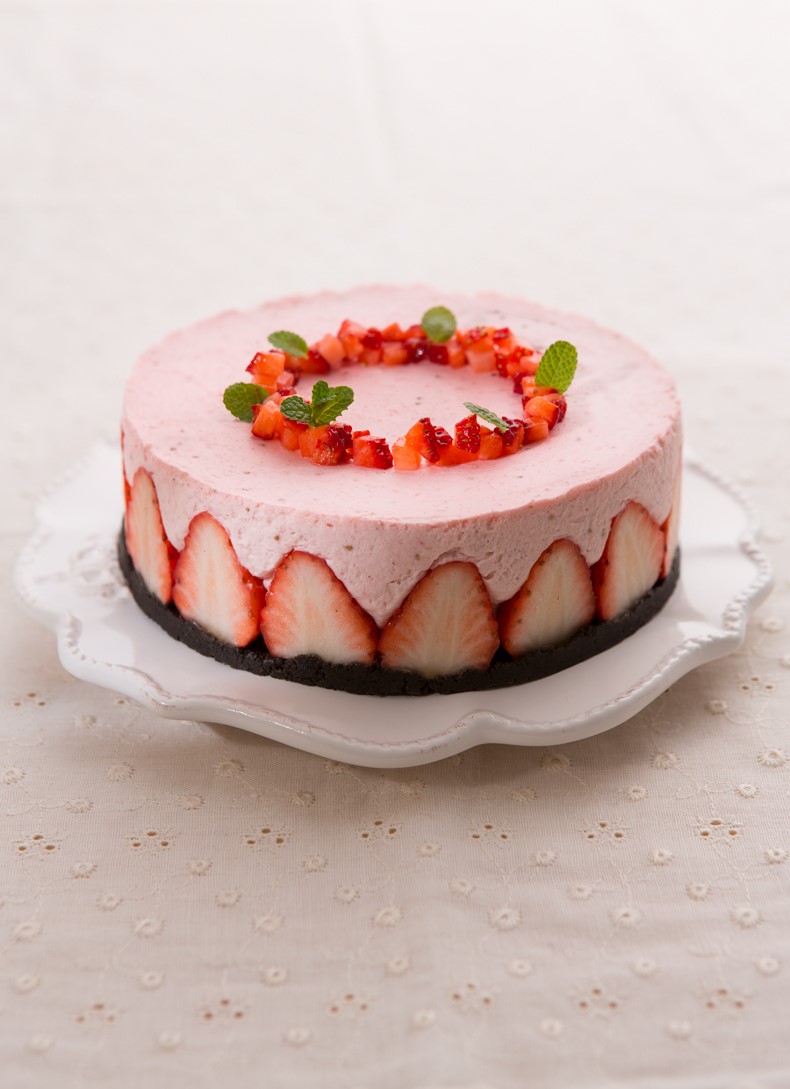 ストロベリーレアチーズケーキ 料理研究家 中村陽子のしあわせごはん