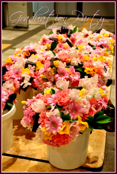 謝恩会のフラワーアレンジ Petit Bouquet 謝恩会のフラワーアレンジ Petit Bouquet