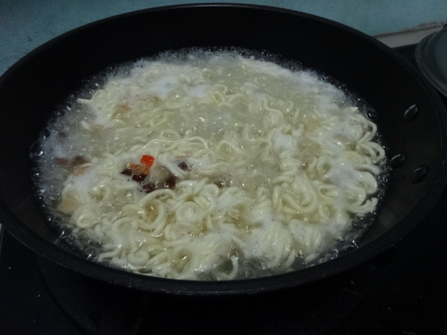 韓国 炸醤麺 （Chapaghetti）_a0002177_1533631.jpg