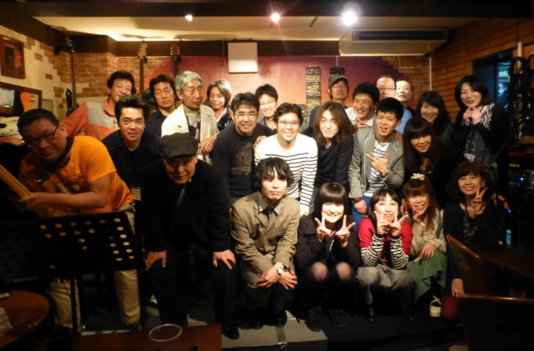 3月16日、今年初めてのカラフルライブでした♪ ライブレポpart1★_e0188087_12151936.jpg