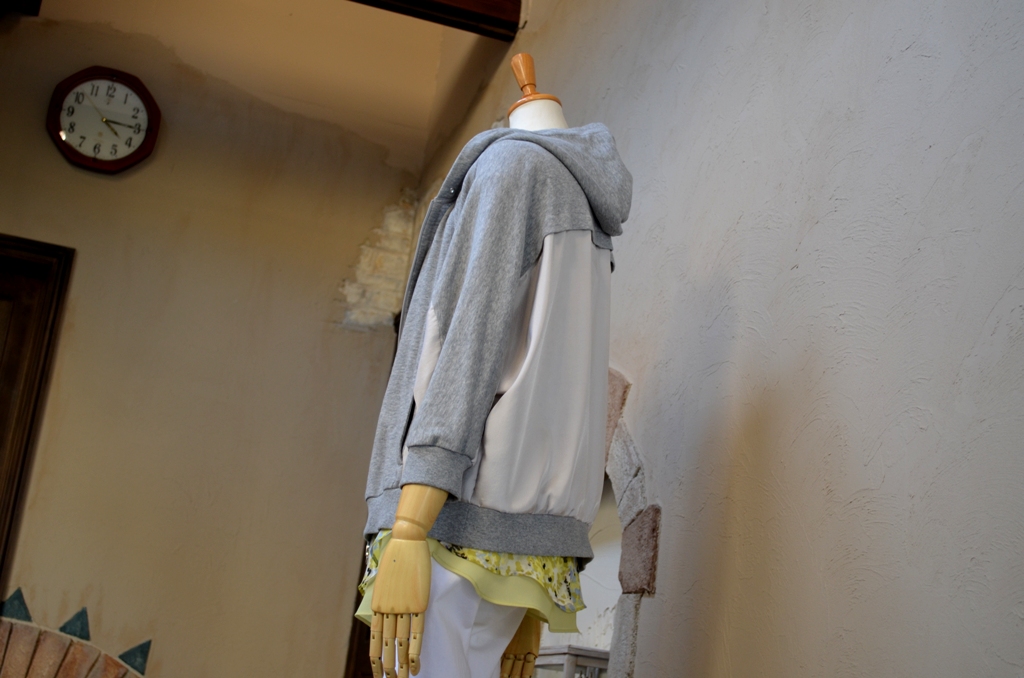 ”初夏まで活躍ミニ裏毛パーカーStyle\"_d0153941_1646255.jpg