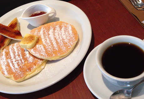 Paul Bassett ドリップコーヒーとリコッタチーズのパンケーキ カプチーノ 新宿 上福岡のコーヒー屋さん Chiecoffeeのブログ