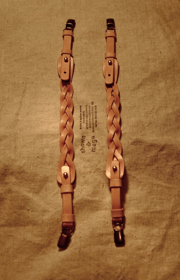 leather strap _b0172633_2111371.jpg