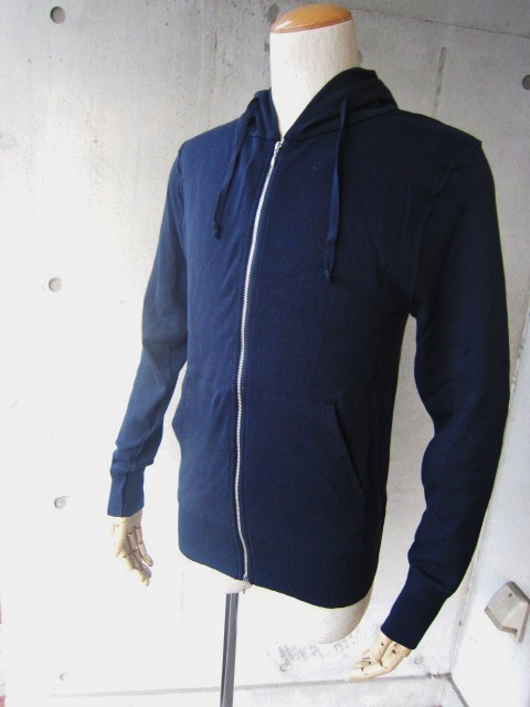 Le Troyes ・・・ フランスの名作・KNIT LONG TEE 入荷してます!♪!_d0152280_262253.jpg