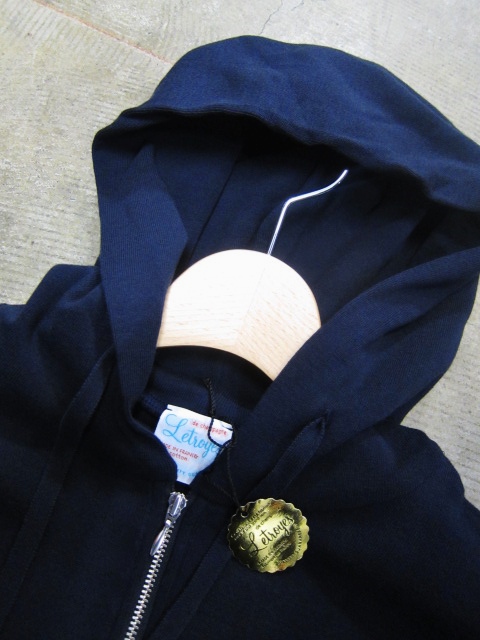 Le Troyes ・・・ フランスの名作・KNIT LONG TEE 入荷してます!♪!_d0152280_2642100.jpg