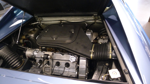 76y Dino208gt4_a0129711_23555957.jpg