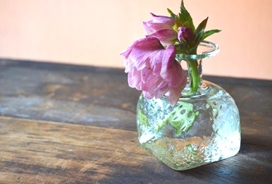 野の花一輪 新入荷のお知らせ_d0263815_18152727.jpg