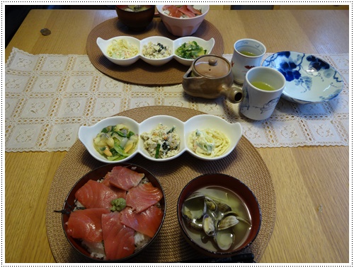 今夜は鉄火丼_b0175688_23213993.jpg