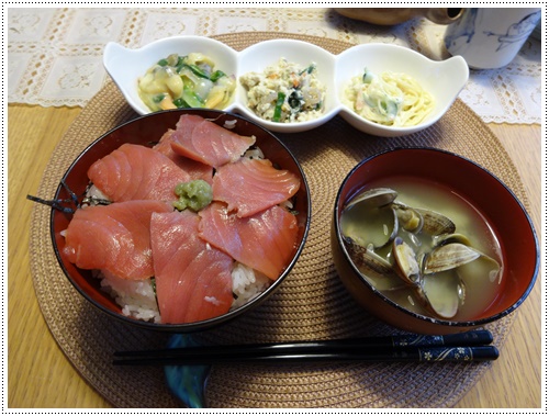 今夜は鉄火丼_b0175688_23221275.jpg