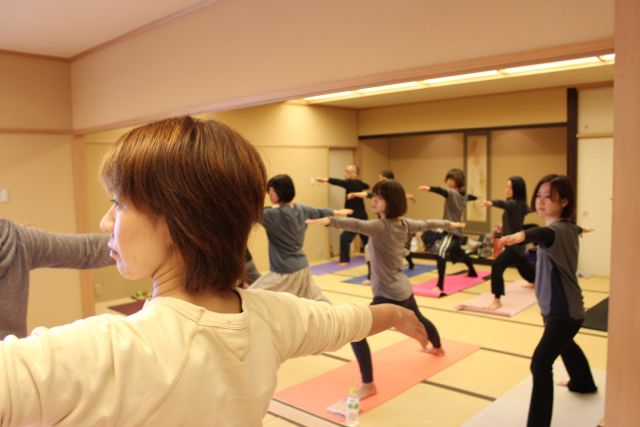 CORE YOGA (コアヨガ)2014年のご報告！_d0157497_11191067.jpg