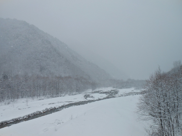 e0334221_02122571.jpg