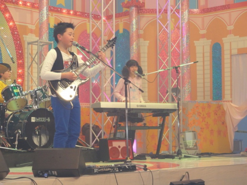 小学生バンド「WAN」テレビ出演（ 東海TV「わんだほキッズ」）_a0183331_2216329.jpg