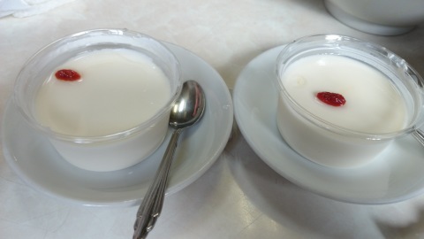 f0218182_12371371.jpg