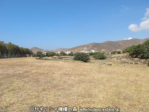 ティノス島キオニアの大柱廊_c0010496_07060025.jpg